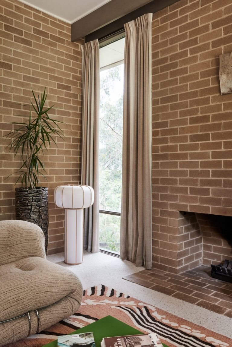 Floor lamp designs for empty corner